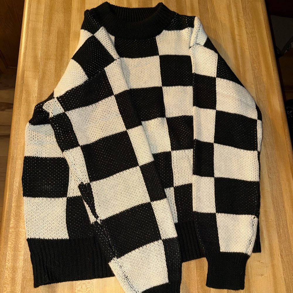 Black & White Checkered Knit Sweater